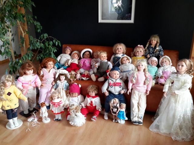28 Künstlerpuppen in Bestqualität abzugeben - Superpreis - Spielzeug Sammlungen - Rostock