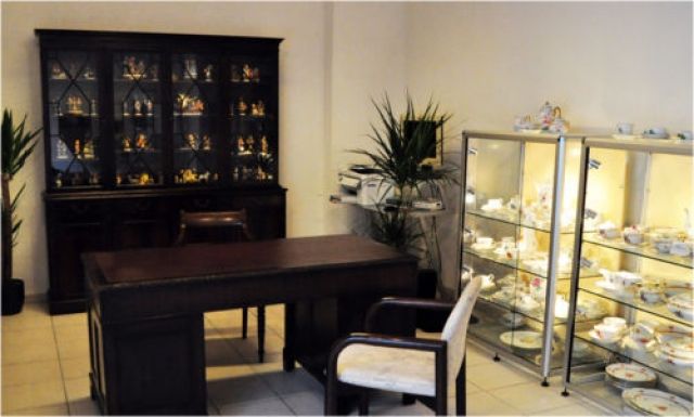 Suche Ankauf Herend Victoria Porzellan - Glas Porzellan Antiquarisch - köln