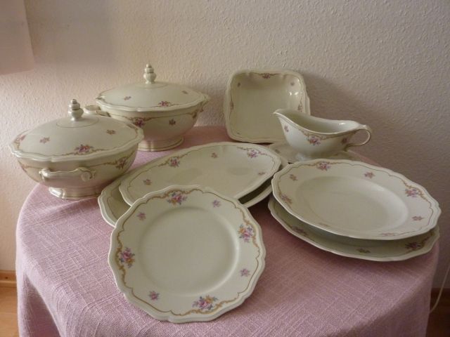 Essgeschirr - Glas Porzellan Antiquarisch - München