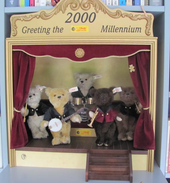 STEIFF Millennium Band (EAN 038808) - Spielzeug Sammlungen - Seevetal 
