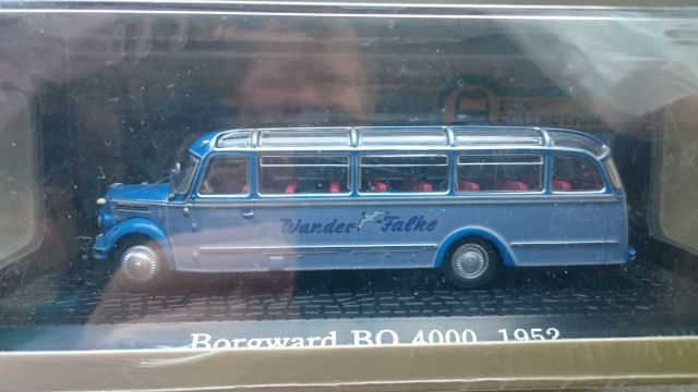 Modellautos zu verkaufen - Spielzeug Sammlungen - Stassfurt