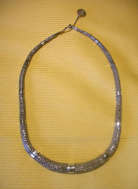 Elegantes Collier aus gestricktem Silber 925 - Schmuck Edelmetalle Uhren - Stephanskirchen