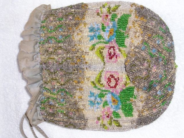 Alter Biedermeier Perlenbeutel um 1840 - Sonstige Antiquitaeten - Heppenheim