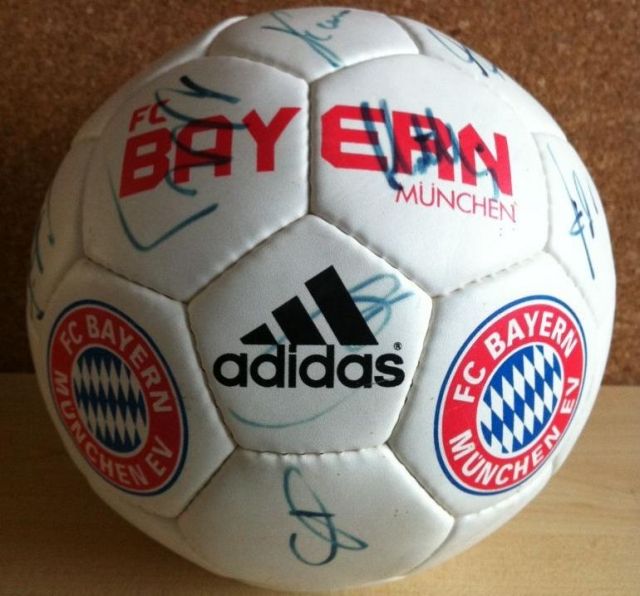Handsignierter FC Bayern Autogrammball - EINZELSTÜCK - Saison 1998/1999 - Fanartikel - Ammerbuch