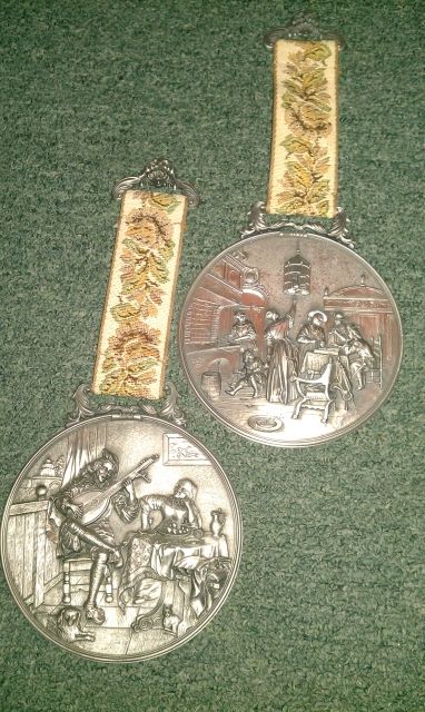 Verkaufe 2 WMF Wandteller  - Sonstige Antiquitaeten - Frankenberg