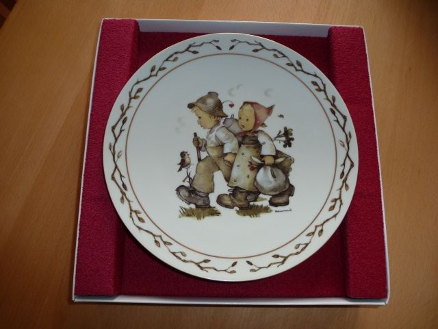 Hummel Sammel-Teller, Muttertagsteller 1999, Ausgabe: 3594, Originalverpackung - Glas Porzellan Antiquarisch - Esslingen am Neckar