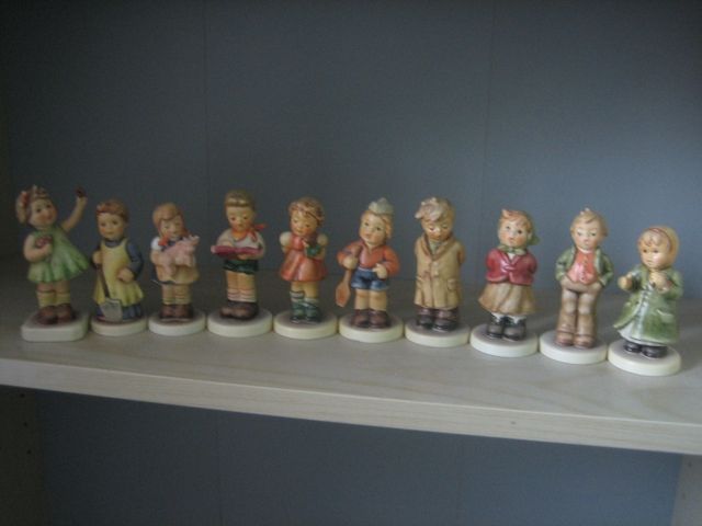 Hummel-Club-Figuren zu verkaufen - Glas Porzellan Antiquarisch - Bad Tölz