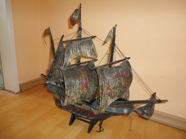 Antikes Modell-Holzschiff - über 200 Jahre alt - Sonstige Antiquitaeten - Nürnberg