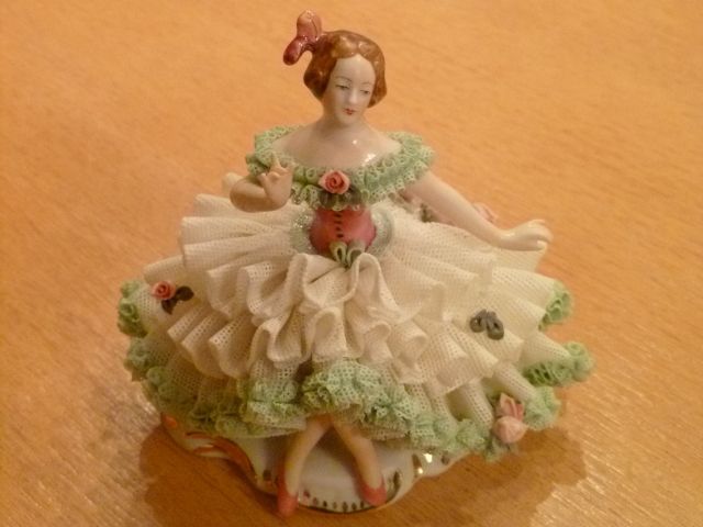 Porzellanfigur Tänzerin - Glas Porzellan Antiquarisch - Moers