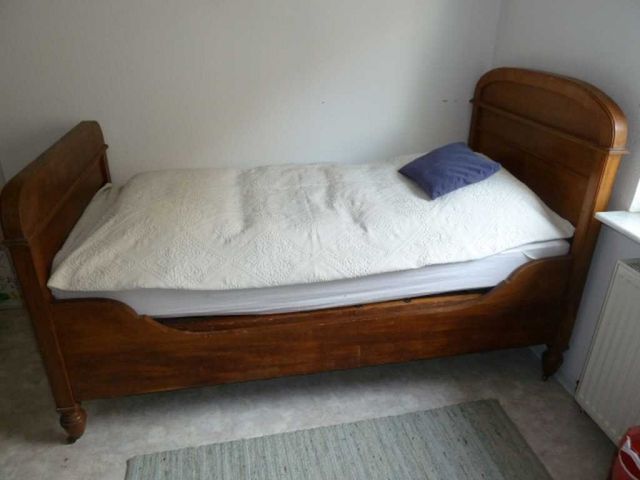 Schönes antikes Bett inkl. Matratze   Federgestell - Moebel Antiquarisch - 99094