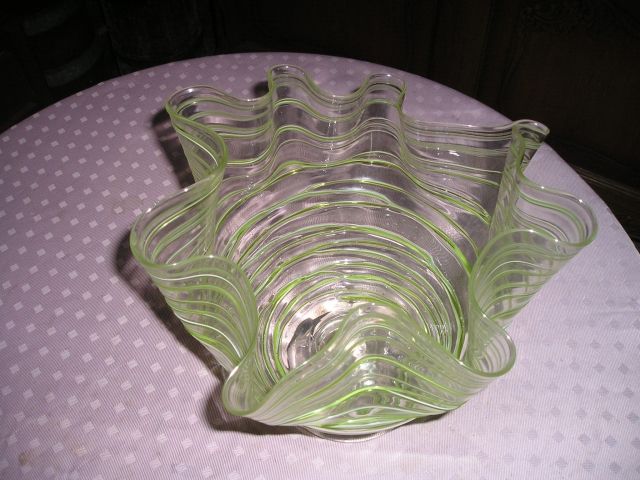 MURANO-Taschentuchvase - Glas Porzellan Antiquarisch - 56567