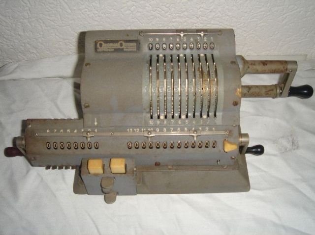 Rechenmaschine Original Odhner - Sonstige Antiquitaeten - Heigenbrücken