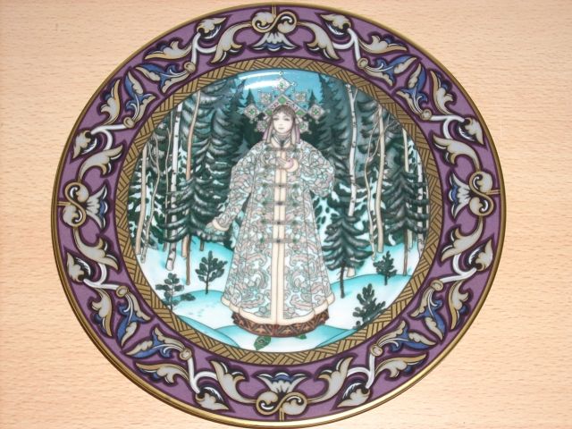 12 Wandteller Russische Märchen von Heinrich, 21 cm - Glas Porzellan Antiquarisch - Ahrensbök