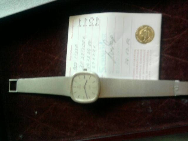 Sammlerstück:Omega Herrenarmbanduhr De Ville Quartz 1983 aus Weißgold zu verka - Schmuck Edelmetalle Uhren - Herdecke