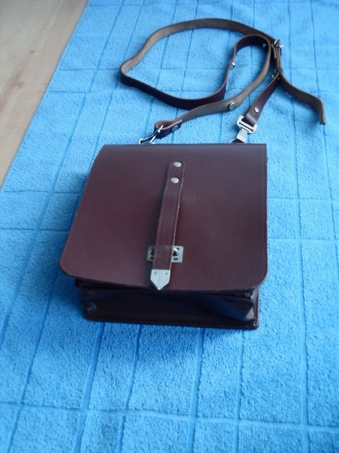NVA/ Mdi Offiz. Kartentasche   braun-Leder   - Ostalgie - Solms