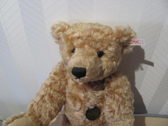 STEIFF Teddybär 'Winston' 38 cm  (Hamleys) - Spielzeug Sammlungen - Seevetal