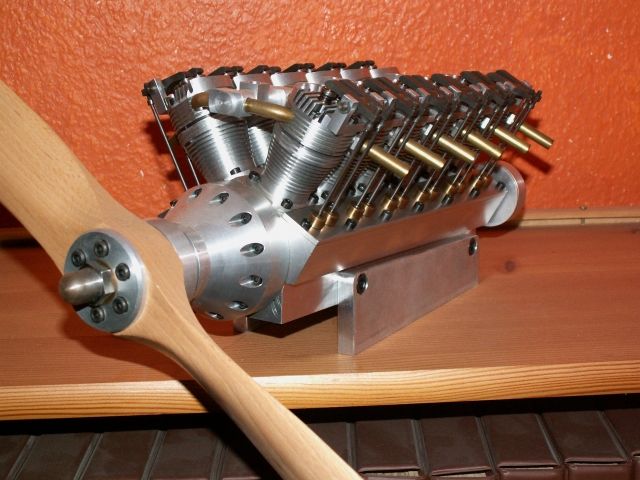 Modelbaumotor - Spielzeug Sammlungen - Hüttenberg